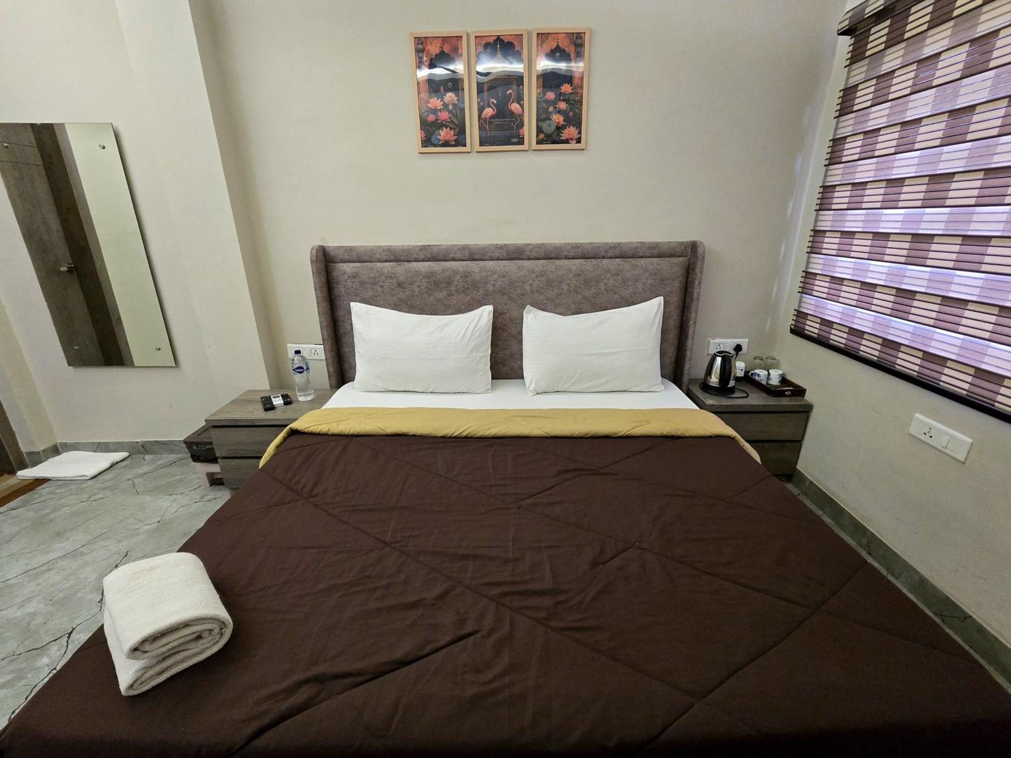 Zipcode Stay Agra  Luaran gambar